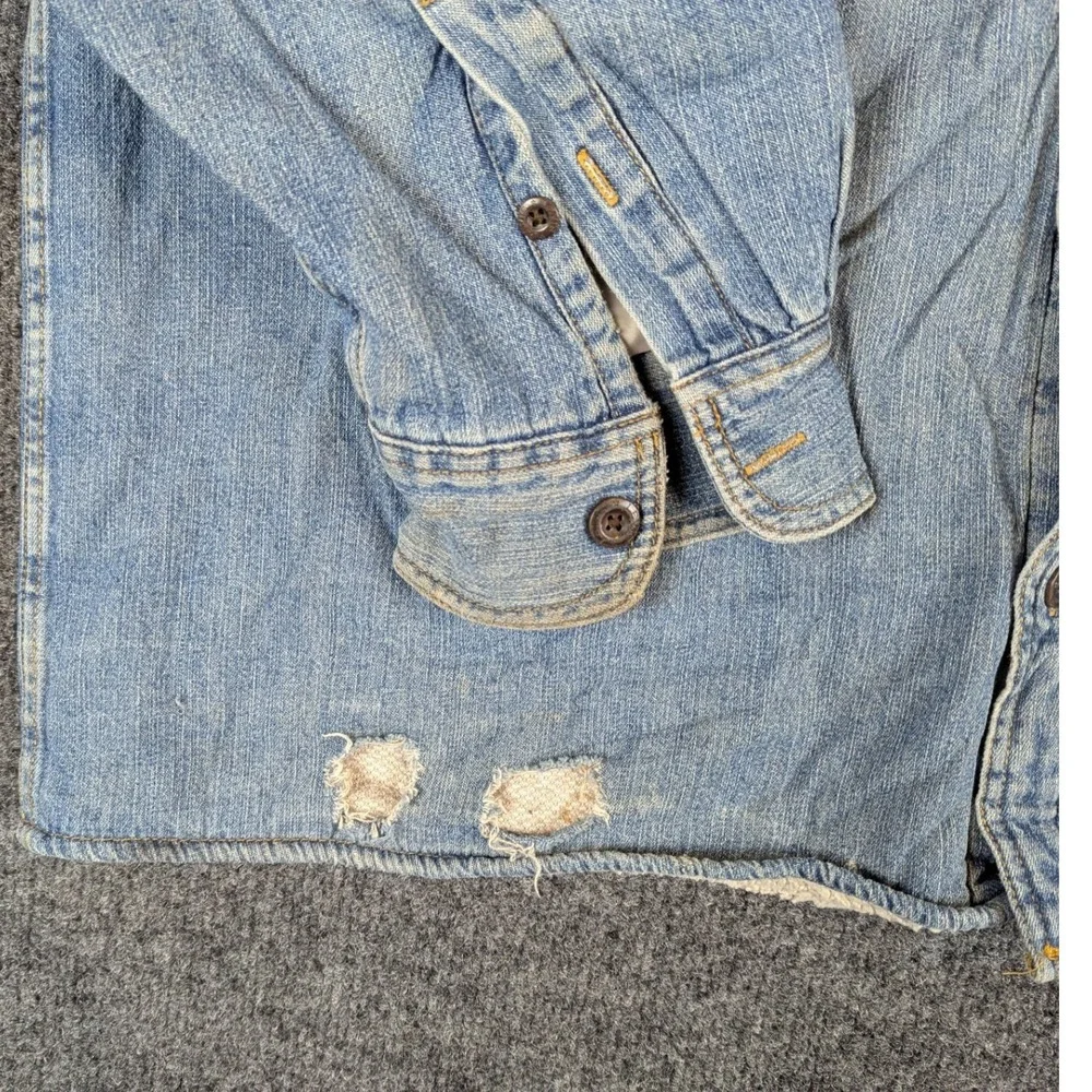 Levis Mens XXL Blue Denim Sherpa Lined Button Down Shirt Thrashed Distressed